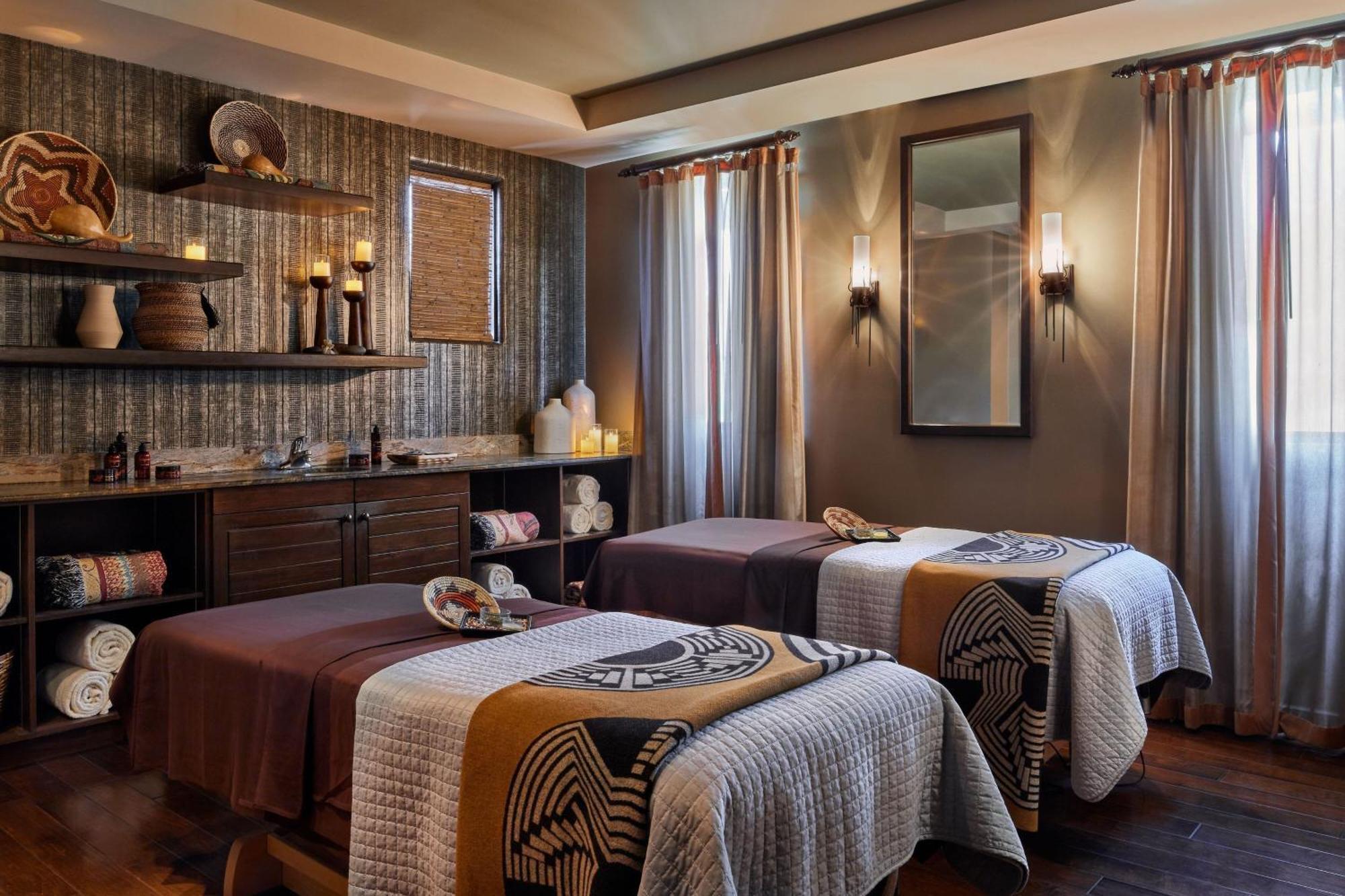 Sheraton Grand At Wild Horse Pass Chandler Bagian luar foto